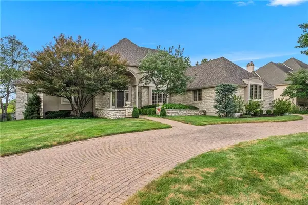 6509 W 132nd TER, Leawood, KS 66209