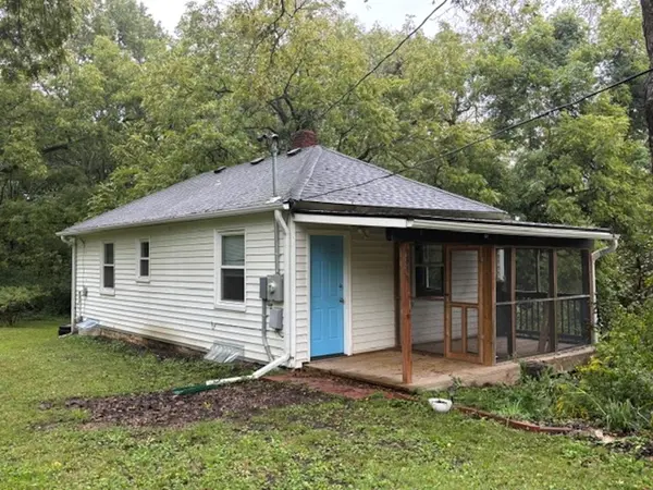 6813 Manchester AVE, Kansas City, MO 64133