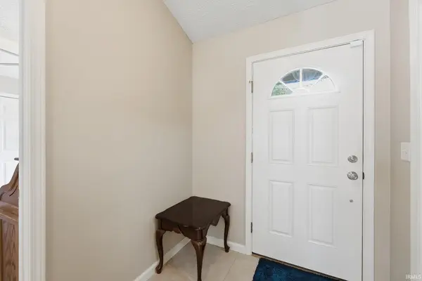 3342 Bunting LN, Lafayette, IN 47909