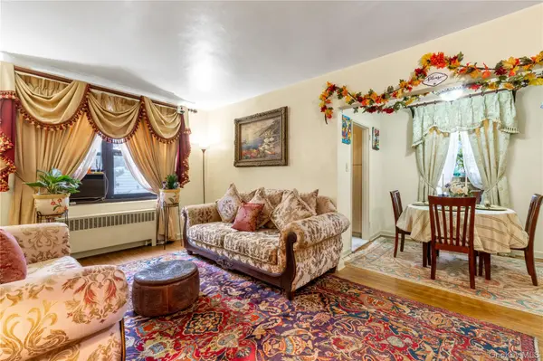 70-79 Park DR #B, Kew Garden Hills, NY 11367