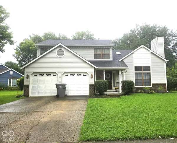6391 Crimson Circle East DR, Indianapolis, IN 46227