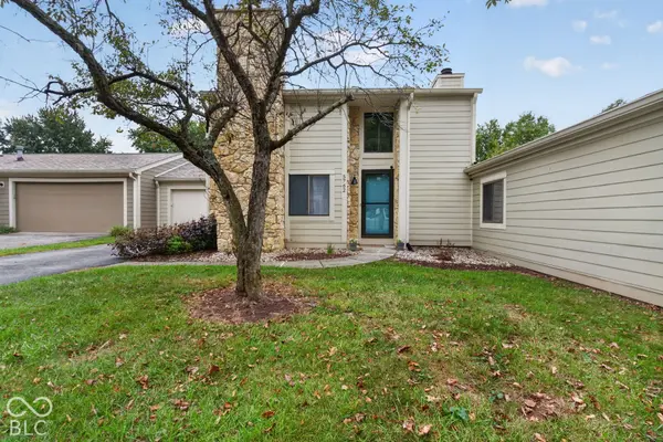 5762 Overcrest DR, Indianapolis, IN 46237
