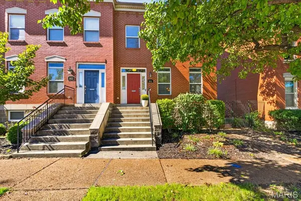 1611 S 11th ST, St Louis, MO 63104