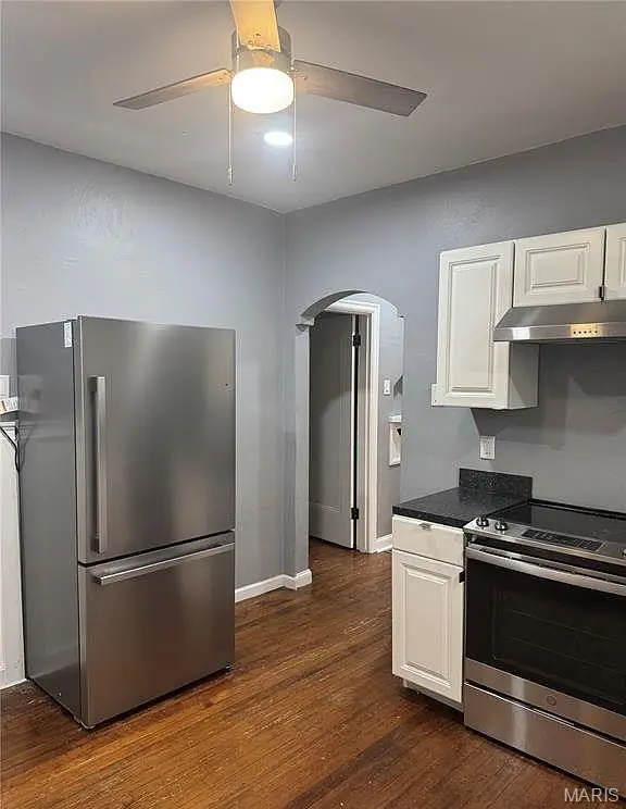 4613 Louisiana AVE, St Louis, MO 63111