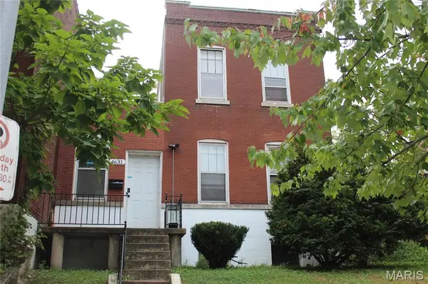 4631 Oregon AVE, St Louis, MO 63111