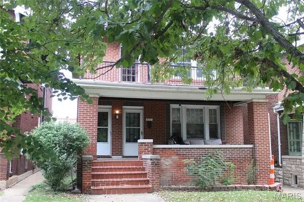 4971 Tholozan AVE, St Louis, MO 63109