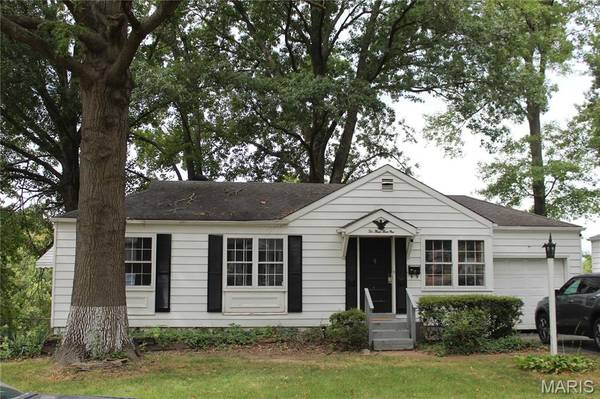 10331 Ewell DR, Riverview, MO 63137