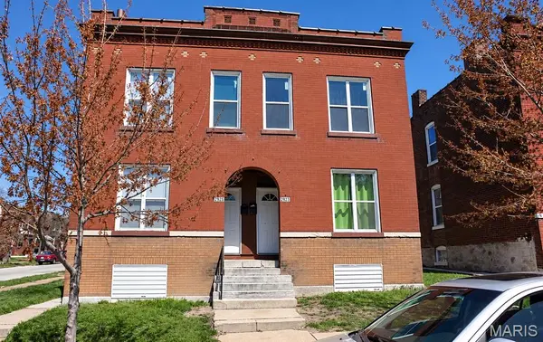 2923 Miami ST, St Louis, MO 63118