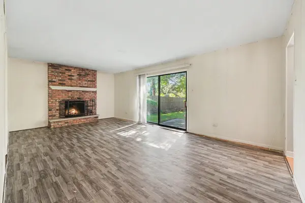 1043 185th PL, Homewood, IL 60430