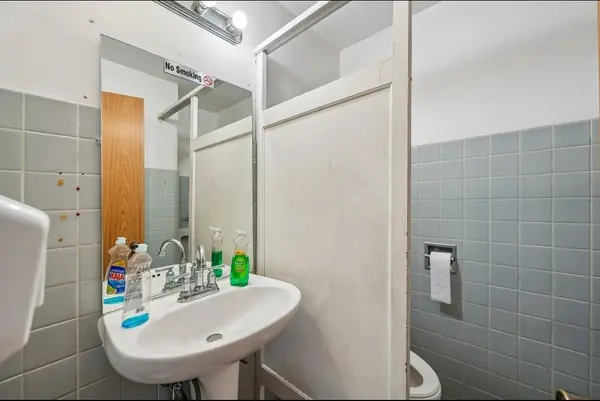 6114 W North AVE, Chicago, IL 60639