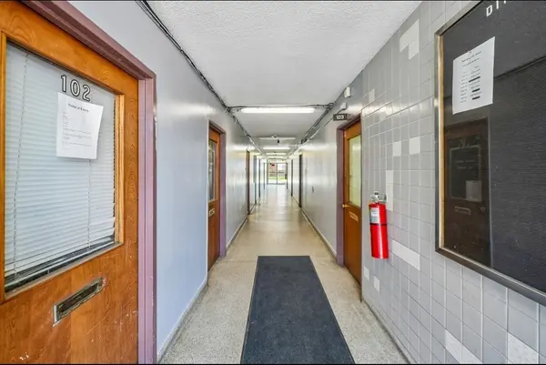 6114 W North AVE, Chicago, IL 60639