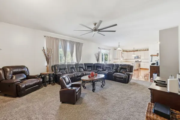 6509 Denali Ridge DR, Plainfield, IL 60586