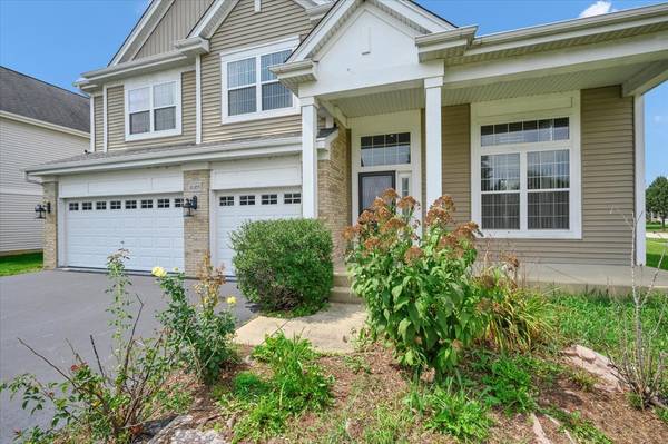10355 Aldridge DR, Huntley, IL 60142