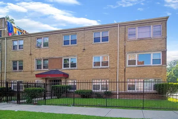6700 S Paxton AVE #1N, Chicago, IL 60649