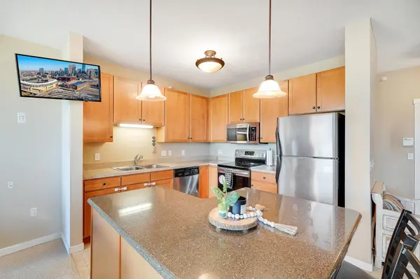 1070 Grandview CT NE #300, Columbia Heights, MN 55421