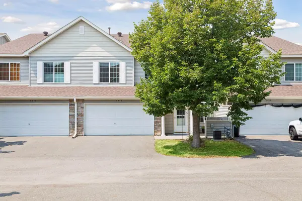 5216 207th ST N, Forest Lake, MN 55025