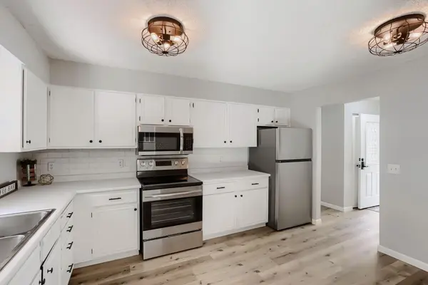 6417 Hodgson RD, Lino Lakes, MN 55014
