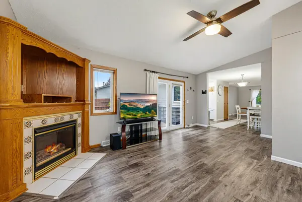 512 Abby LN, Glencoe, MN 55336