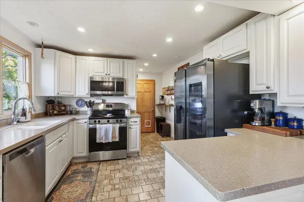106 Hartley ST, Coleraine, MN 55722
