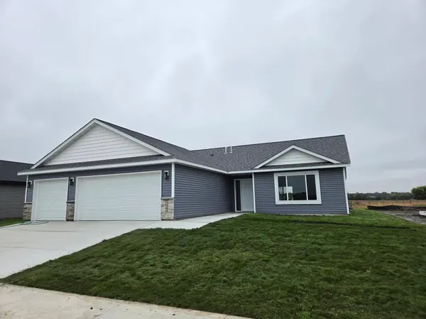 1088 Cullen ST, Saint Peter, MN 56082