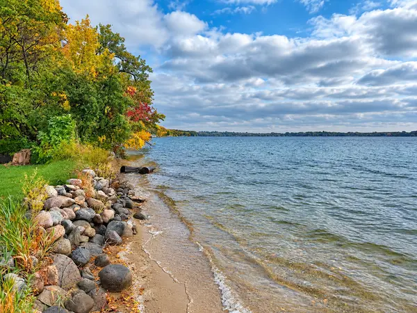 37742 N Eagle Lake RD, Battle Lake, MN 56515