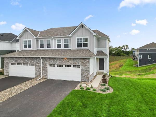 11095 203rd ST W, Lakeville, MN 55044