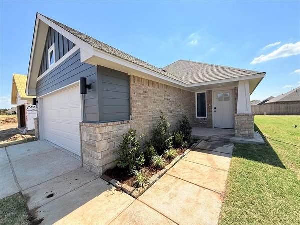 1032 SW 139th TER, Oklahoma City, OK 73170