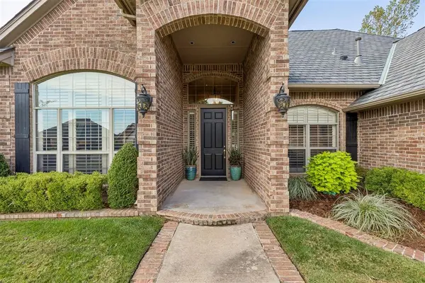 2724 SW 125th TER, Oklahoma City, OK 73170