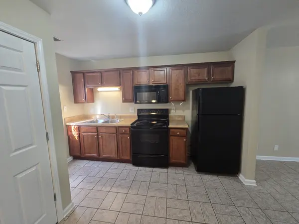 535 Lafayette Rd #C1, Clarksville, TN 37042