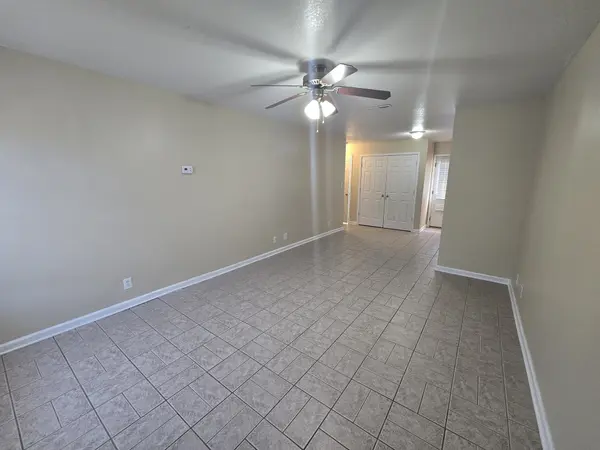 535 Lafayette Rd #C1, Clarksville, TN 37042