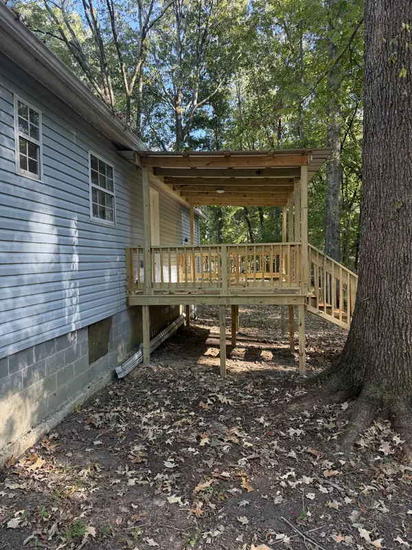 136 Beechview Dr, Clifton, TN 38425