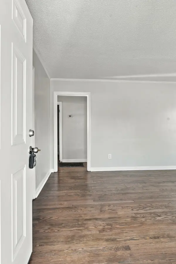 106 Dellway Dr, Nashville, TN 37207