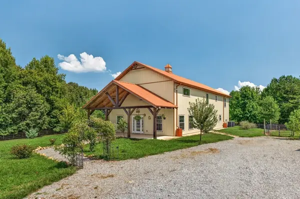 1241 Johnson Branch Rd, Pulaski, TN 38478