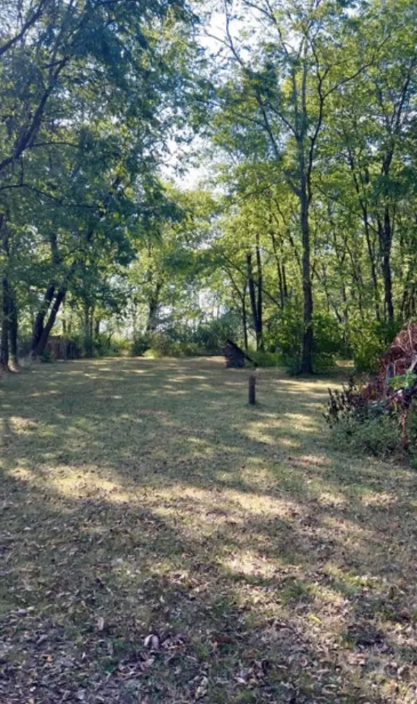 376 W Otis Cir, Hopkinsville, KY 42240