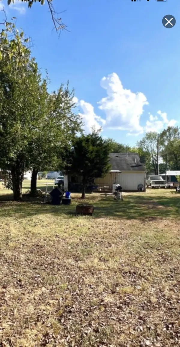 376 W Otis Cir, Hopkinsville, KY 42240