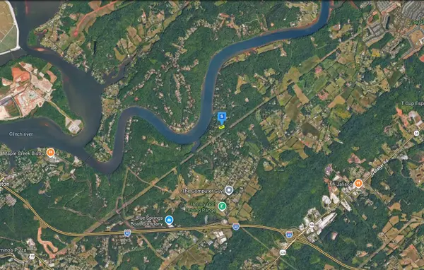 1190 Riverbend Dr, Kingston, TN 37763
