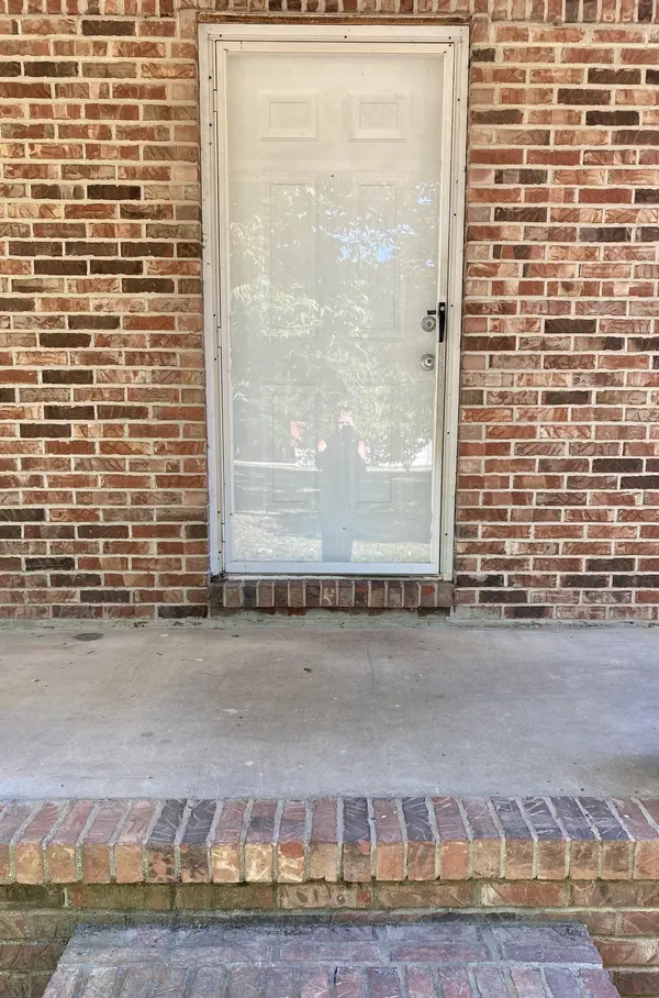 611 Thacker Rd, Manchester, TN 37355