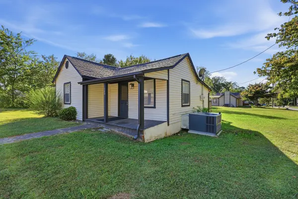 145 Baker St, Sparta, TN 38583