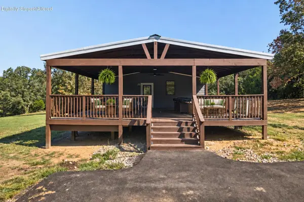401 SE Highway W, Stockton, MO 65785