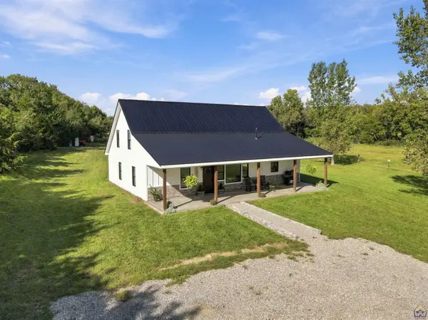 14708 46th ST, Perry, KS 66073