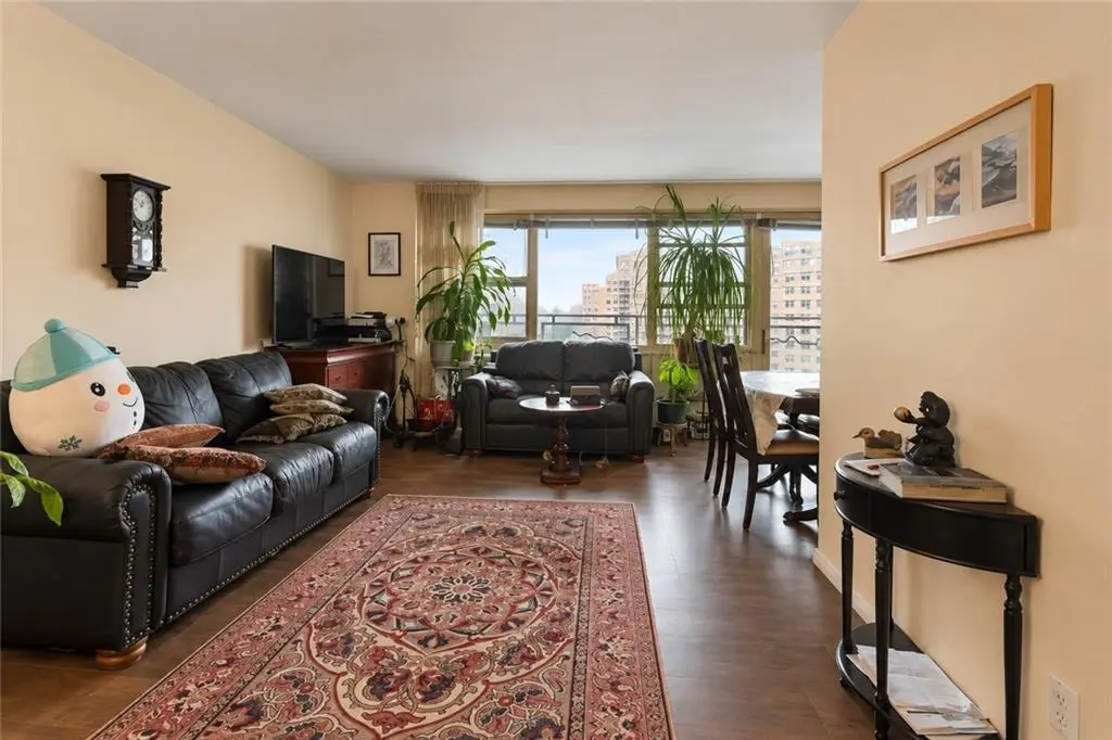2940 West 5th ST #18E, Brooklyn, NY 11224