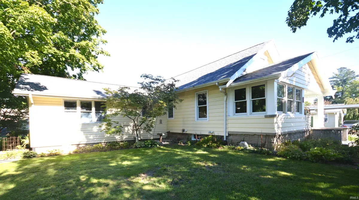 704 Indiana ST, Walkerton, IN 46574