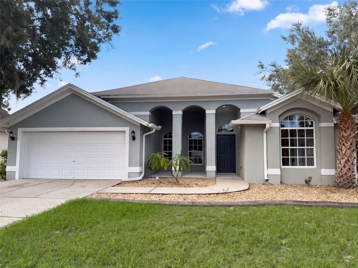 9703 GLENPOINTE DR, Riverview, FL 33569