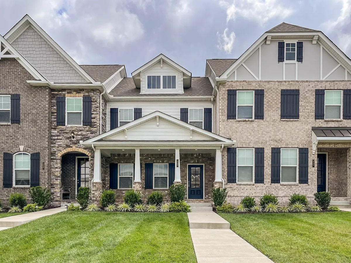 728 Hahn Ct, Lebanon, TN 37087