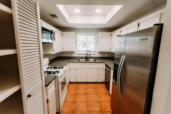 1505 Windsong TRL, Round Rock, TX 78664