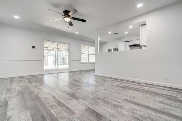 2513 Dovehill DR, Austin, TX 78744