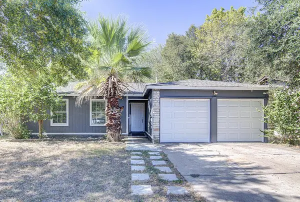 2513 Dovehill DR, Austin, TX 78744