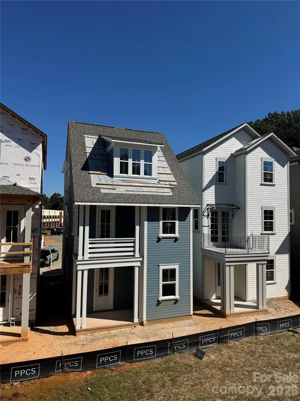 405 Delburg Mill ALY, Davidson, NC 28036