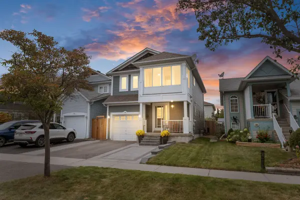 16 Beacham CRES, Clarington, ON L1B 1N2