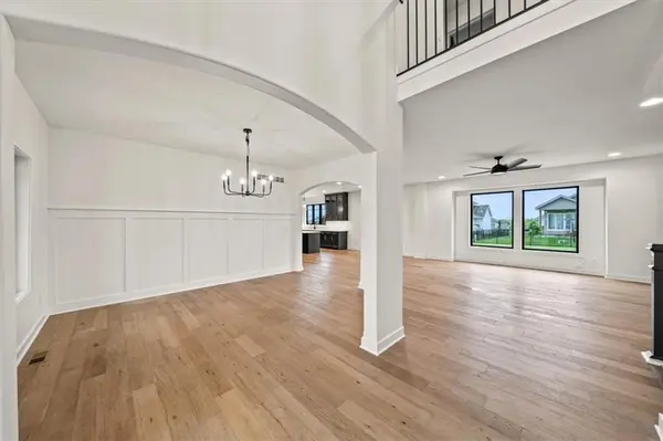 4709 NE Freehold DR, Lee's Summit, MO 64064